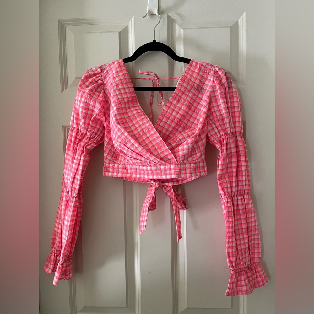 TopShop Long Sleeve V neck neon orange pink cropped top back tie zipper size 4